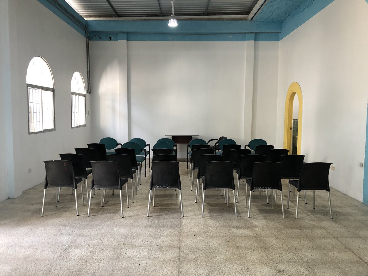 DianaIMaldonado's tweet photo. #Guayaquil Querida gente, pongo a su disposición casa con espacios para dar charlas, capacitaciones, foros, coworking, consultorios, oficinas, ferias. Ubicado en https://t.co/wJjGLSOPKu Parqueo en la parte de afuera. Tiendas y restaurantes a los alrededores. 

Interesadx: DM https://t.co/ETvFtFfMjI