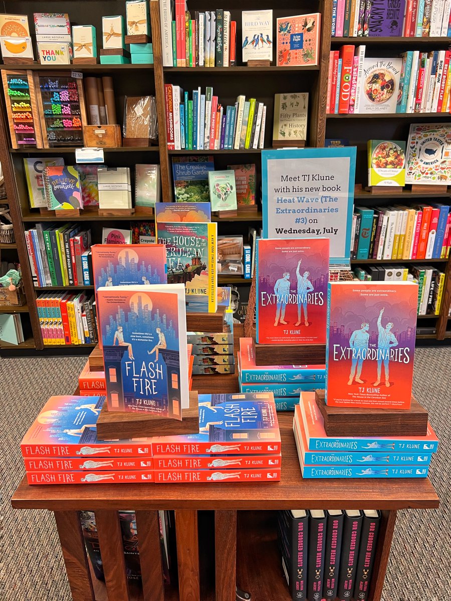 See you tonight, @tjklune fans! 😍

#TheExtraordinaries <a href="/torteen/">Tor Teen</a> <a href="/bengettleman/">𝓫𝓮𝓷 𝓰</a> bluewillowbookshop.com/event/person-t…