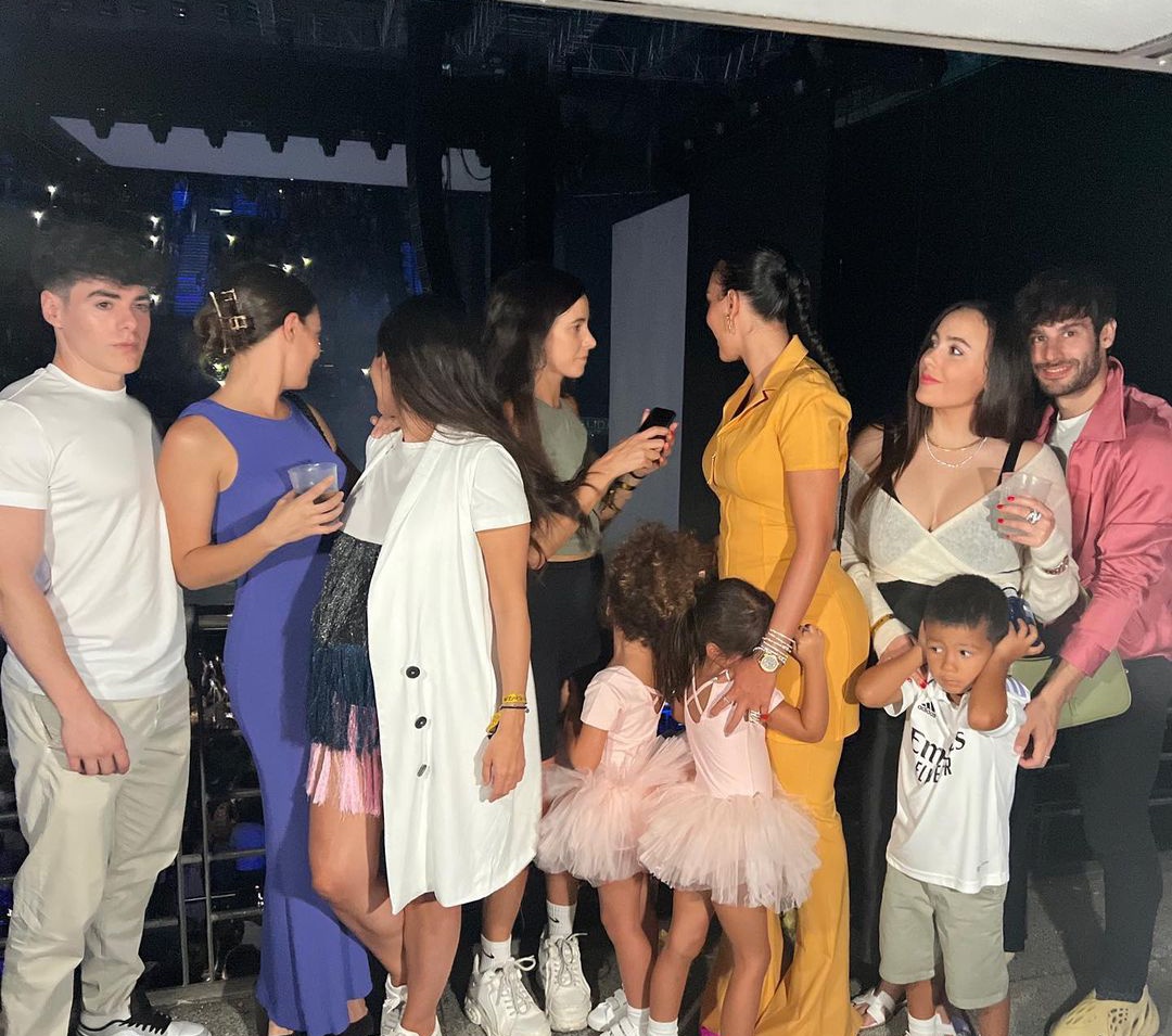 📂 Georgina Rodriguez
 └📂 WizInk Centre
    └📂 Part 1