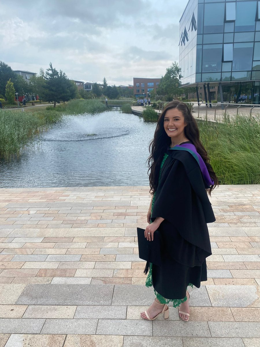 Graduation day!🎓 Happy to have celebrated with the best team &amp; be a qualified Education Mental Health Practitioner 🏫🗣🧠♥️ <a href="/MhstSefton/">SeftonMHST</a> <a href="/AlderHey/">🏥 Alder Hey 💙</a> <a href="/edgehill/">Edge Hill University</a>