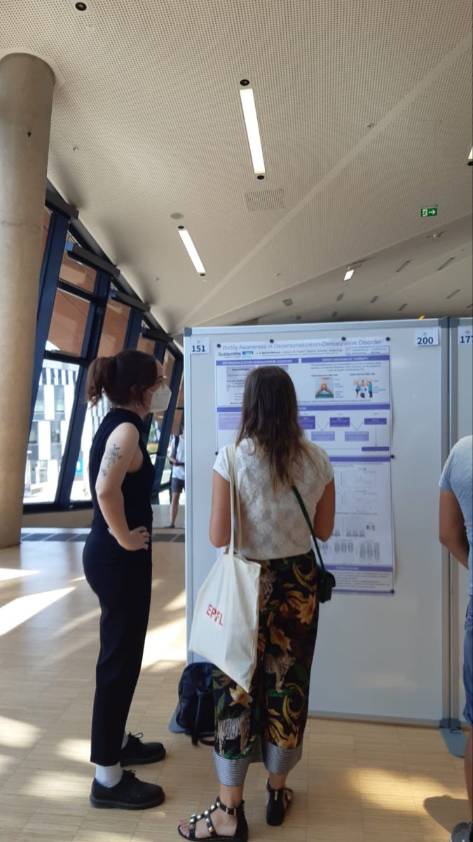 An exciting day at @escan2022! Great to speak to others interested in #depersonalization and #bodybasedinterventions. Thoroughly enjoyed the important #interoception symposium @lauracrucianel1 @esra_mbg @DrSFink @DrJJMurphy. Looking forward to the next days!