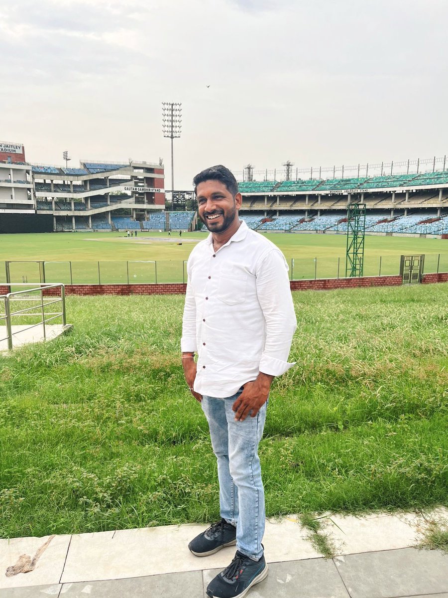 DHANANJAY MISHRA(मोदी का परिवार) tweet media