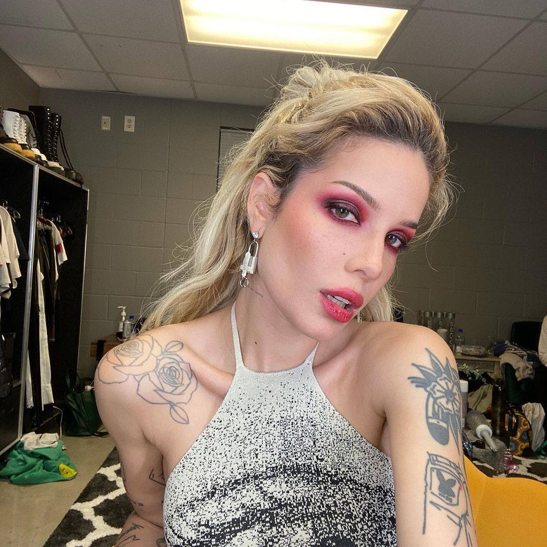 Halsey's new makeup line About-Face is letting us color outside the lines -  United By Pop
