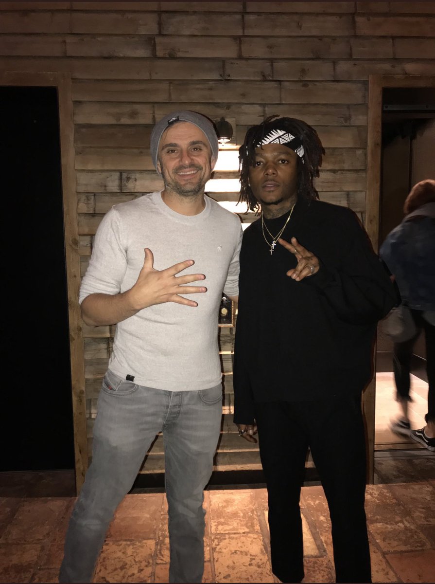 Gary Vaynerchuk tweet media