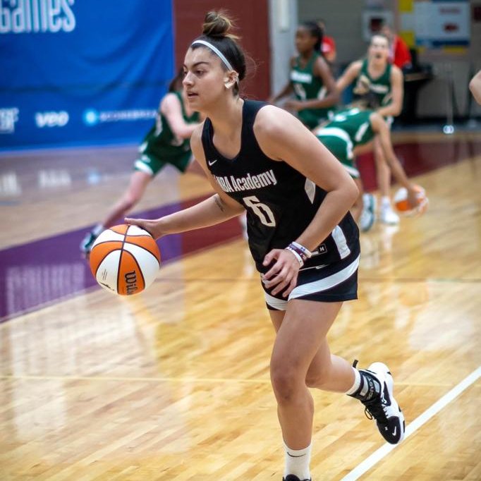 NBA Latam (@nbalatam) on Twitter photo Algunas de las chicas latinas que están en el Women's NBA Academy Games 2022 en Atlanta 😍
- Dagmar Hentschel 🇦🇷
- Blanca Francheska Quiñones Mina 🇪🇨
- Sienna Cherwinski 🇨🇴
- Lucía Auza Molina 🇺🇾
<a href="/jrnba/">Jr. NBA/Jr. WNBA</a> Algunas de las chicas latinas que están en el Women's NBA Academy Games 2022 en Atlanta 😍
- Dagmar Hentschel 🇦🇷
- Blanca Francheska Quiñones Mina 🇪🇨
- Sienna Cherwinski 🇨🇴
- Lucía Auza Molina 🇺🇾
<a href="/jrnba/">Jr. NBA/Jr. WNBA</a>