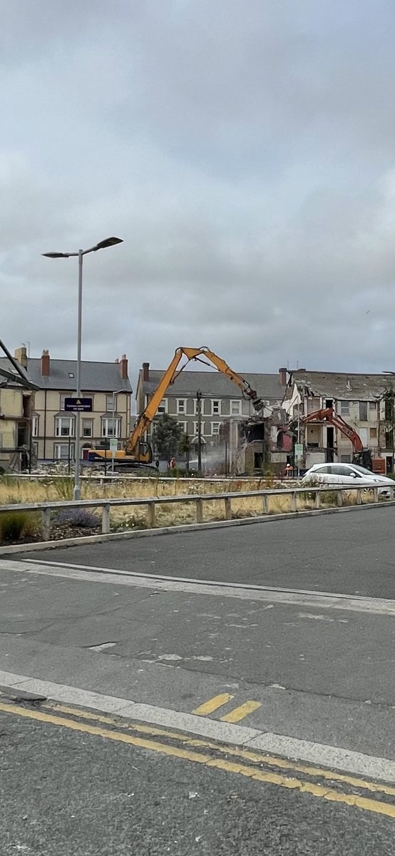 nwpsbuilders's tweet photo. Our demolition works are going well at our Edward Henry Street project in Rhyl for @ClwydAlyn https://t.co/Nh4kKYz909