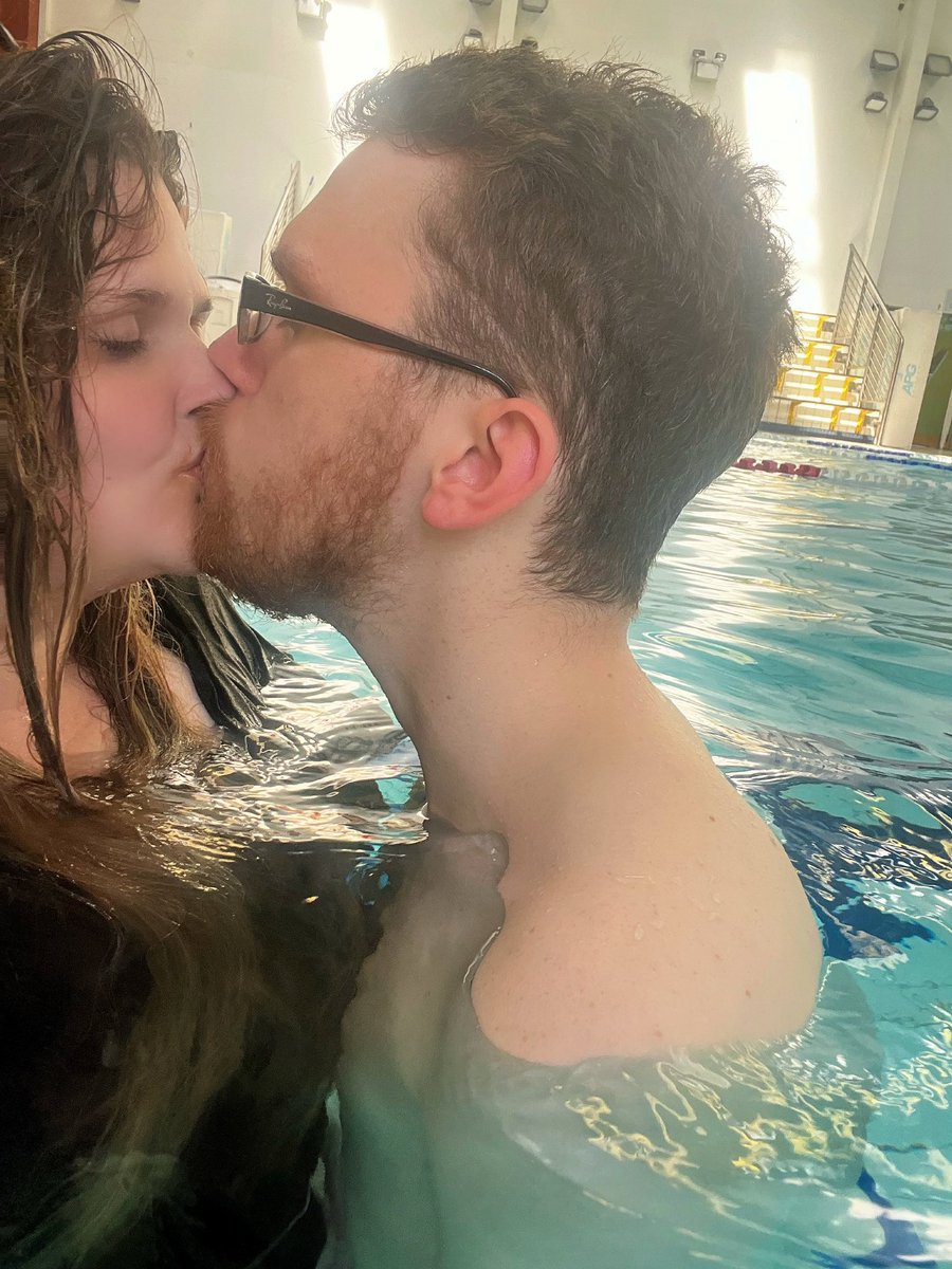 Karis Page ♡ tweet media