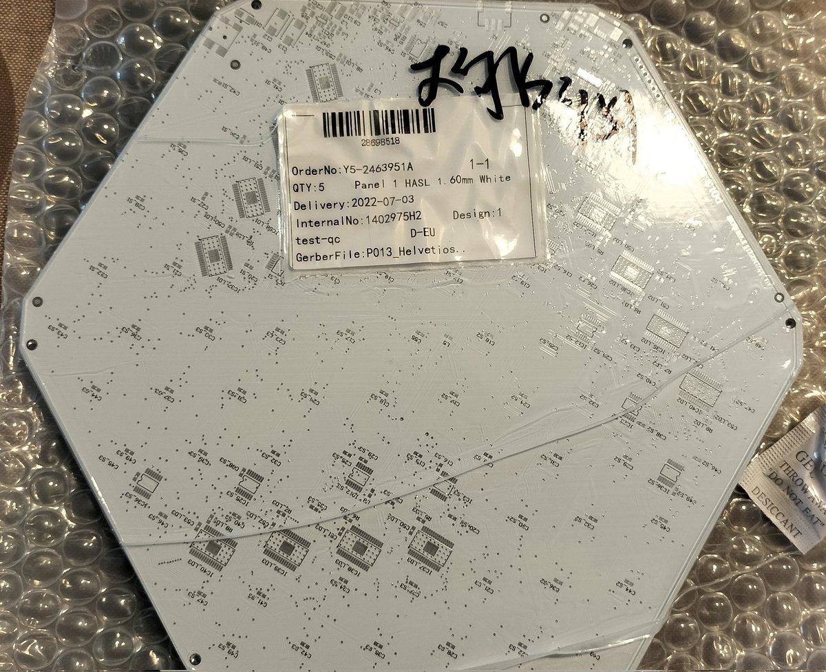 HexenTronics's tweet photo. Finally, after some months gathering components, I've ordered the PCBs from @JLCPCB. They look so tiny. Even the led driver is very small and is the biggest component. Now I hope to mount at least one this summer, a lot of work ahead. https://t.co/3FvbAiQzkW