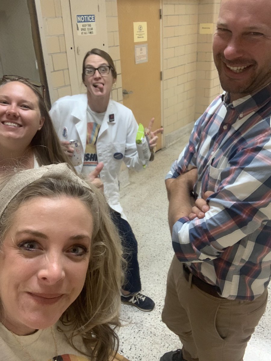 Andrea Berry (@kcsscience) on Twitter photo Representing 3 counties and one state supervisor….the networking for science in TN is strong👩🏼🔬👨🏽🔬🔬❤️<a href="/BSCSorg/">BSCS Science Learning</a> <a href="/RCS_STEM/">Stephanie Finley</a> Representing 3 counties and one state supervisor….the networking for science in TN is strong👩🏼🔬👨🏽🔬🔬❤️<a href="/BSCSorg/">BSCS Science Learning</a> <a href="/RCS_STEM/">Stephanie Finley</a>