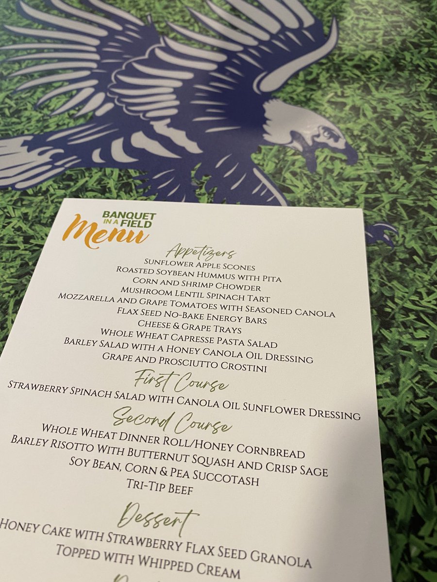 SteinerVicky's tweet photo. Successful banquet in a field for DSU last night by #Dickinson chamber at Ridls #farm- hay in best shape ever in SW #nd speaking to #Rotary https://t.co/dUrBLAI2Nw