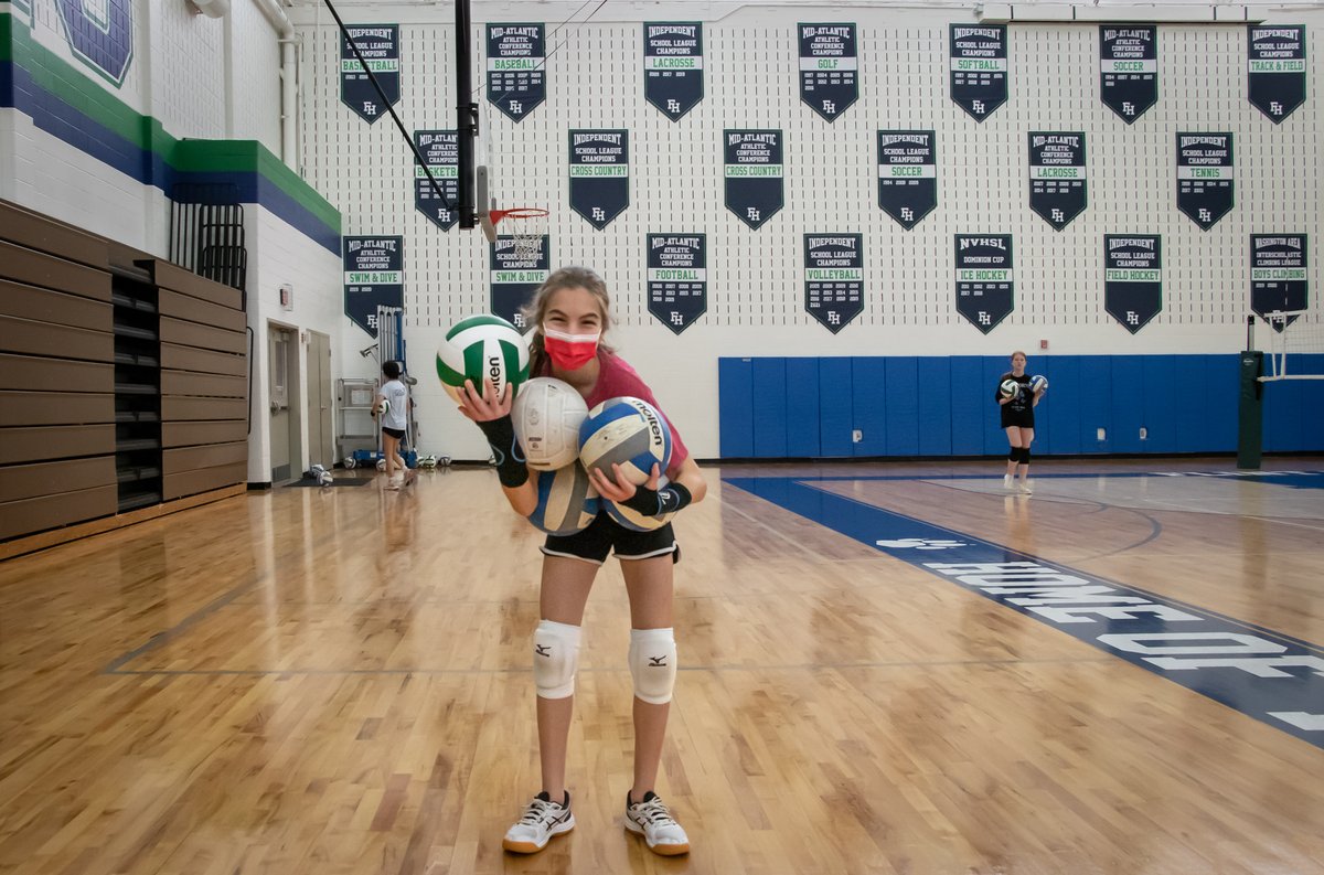 Whether it's lacrosse, volleyball or basketball, our sports campers are learning new skills, staying active and making new friends. Learn more about Flint Hill summer camps at flinthill.org/flint-hill-sum…. #summercamp #summer