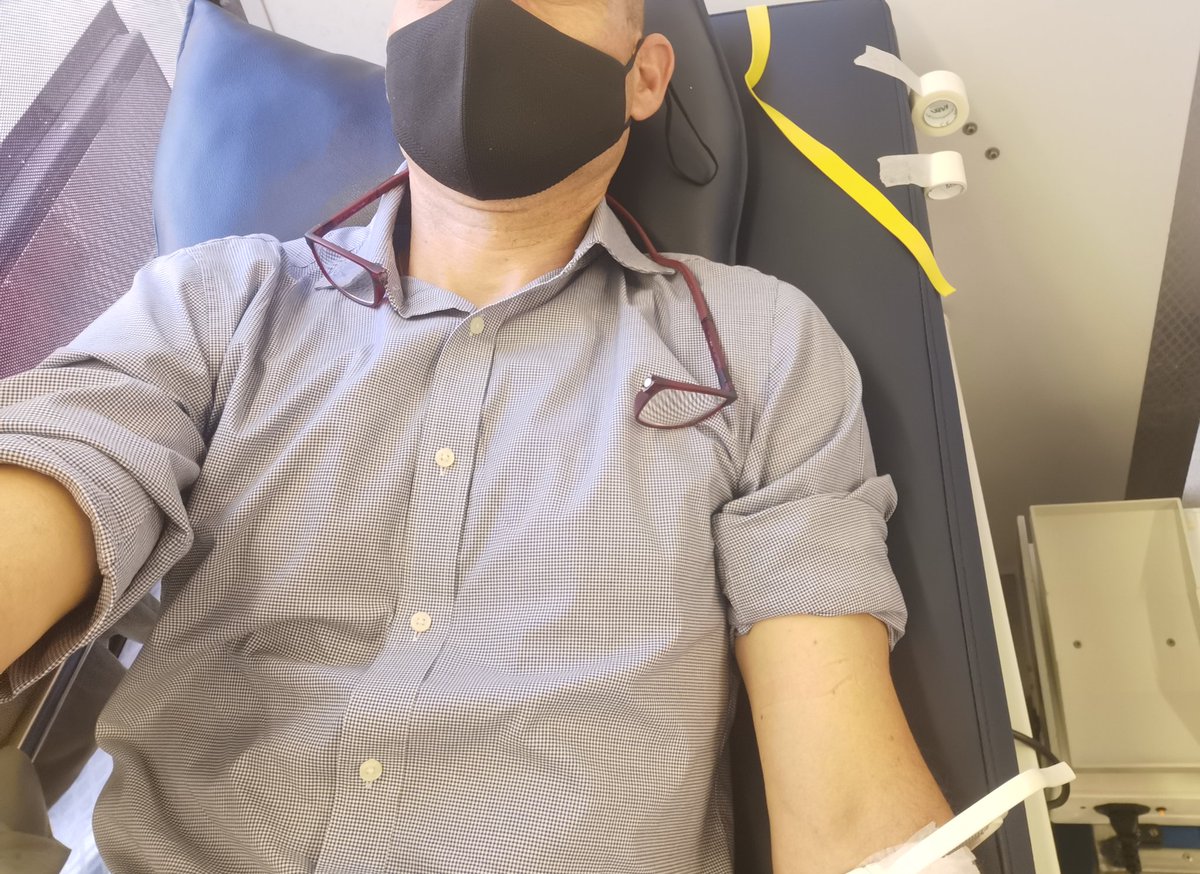 Acabo de donar sangre. Hacía casi un año y en estas fechas hay mucha necesidad. Si puedes ayuda con tu sangre. #DonanteDeSangre