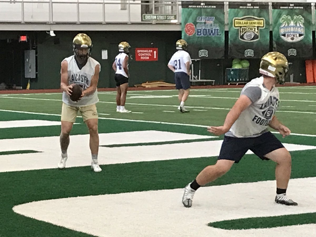 twil2323's tweet photo. I’m down at Ohio University for Lancaster 7 on 7 against Hilliard Davidson. Official practice starts in less than two weeks. https://t.co/f8oBXakO2e