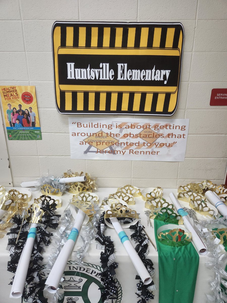marcusdforney's tweet photo. Huntsville ISD kicked off the Hornet Leadership Retreat 2022. We are always Building Champions. Theme focus this year is The Road to Sucess is Always Under Construction! We are building, leading & achieving. #Underconstructuon #BuildingChampions https://t.co/5Dou8jzjsB
