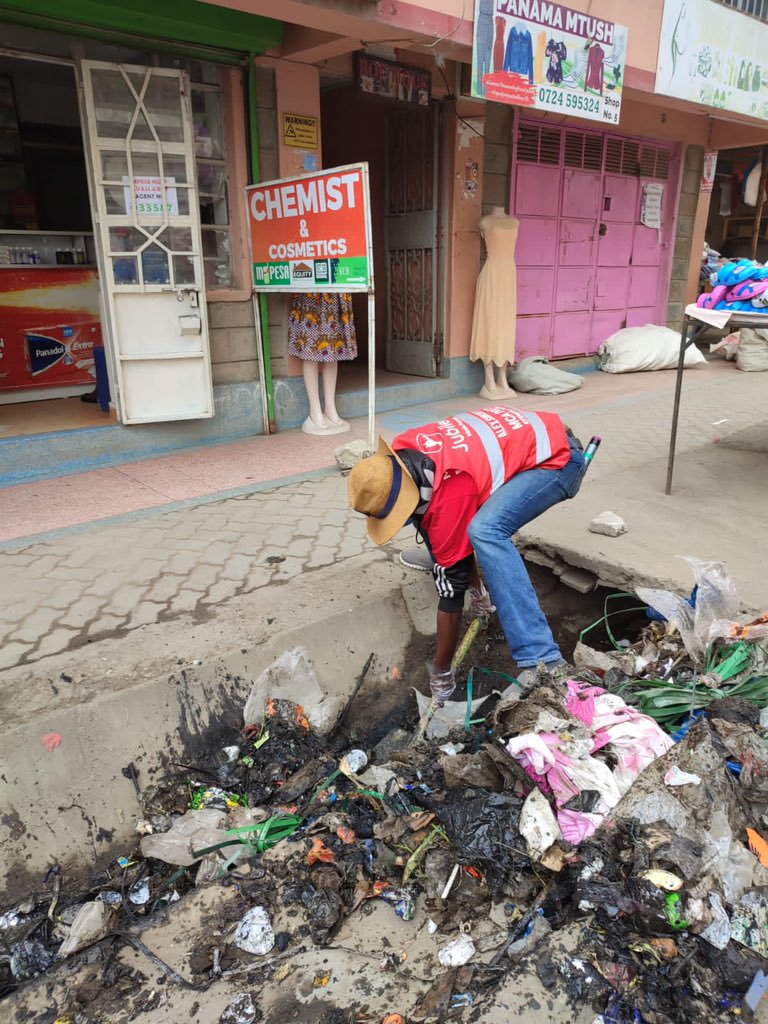 sinkeet_g's tweet photo. “A clean environment is a human right like any other. It is therefore part of our responsibility to ensure that the world we pass in is as healthy if not healthier than we found it” Alex Sinkeet MCA kitengela ward https://t.co/WJ6fLVQ97s