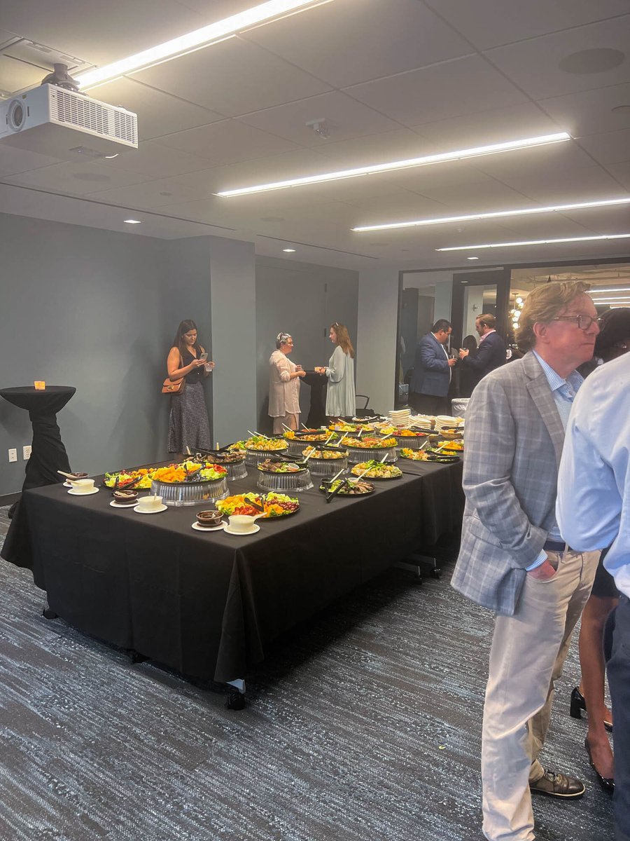 ElectoAnalytics's tweet photo. Thank you @PACouncil for organizing such a great event to connect with likeminded people in the government affairs space. It's always great to attend events in-person again! 

#ElectoAnalytics #PublicAffairs https://t.co/hM3K8MRtKa