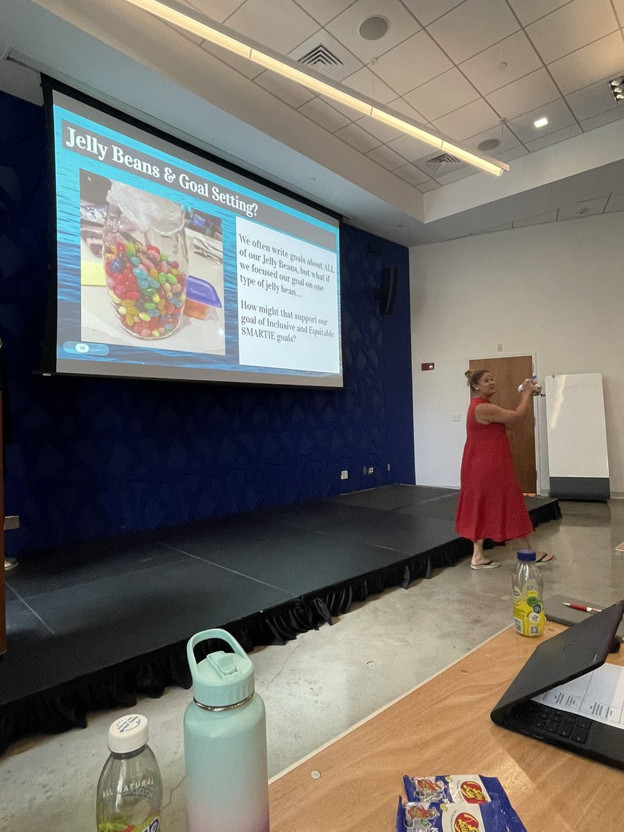 I wonder what jelly beans have to do with goal setting? 🤔 <a href="/Northeastern/">Northeastern University</a> <a href="/MelrosePS/">MelrosePublicSchools</a>