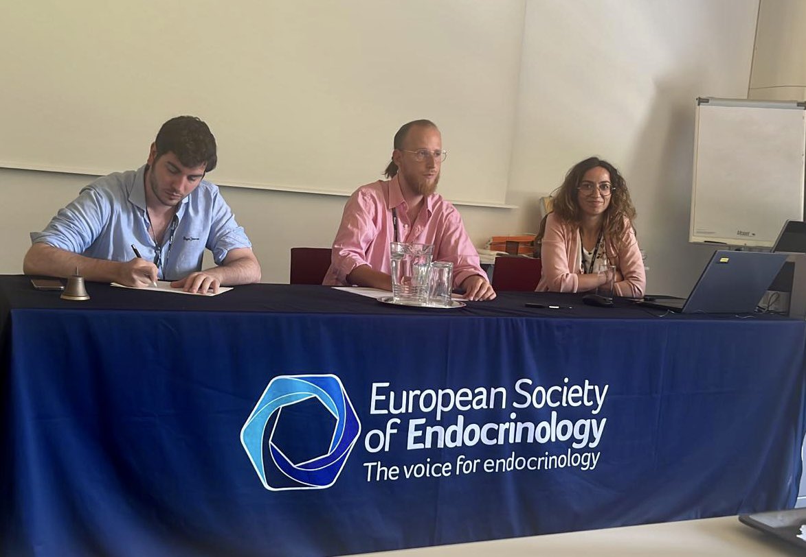 EYEScientists's tweet photo. Always listening to the constructive suggestions coming from our bright early career investigators 💫 Thanks to you all for giving us your valuable feedback 🔁 Together we are stronger‼️
#ESEsummerSchool
@ESEndocrinology
@EsePresident https://t.co/nwbgHaE1yv