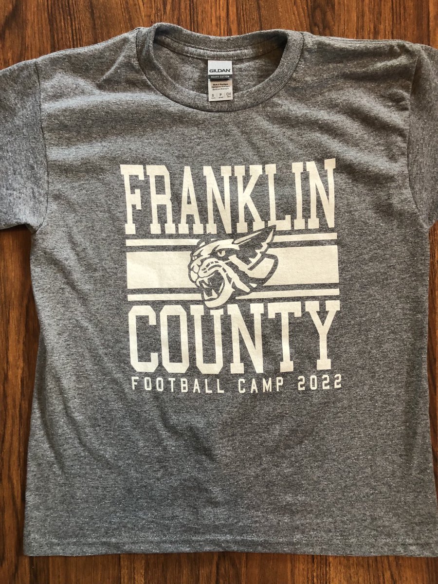 wesgillmanfc's tweet photo. Lotta people &amp; businesses willing to help ⁦@FCYFOOTBALL⁩ in this community. 115 kiddos at camp this week &amp; several more signed up to play K-6 football this season. Thank you! https://t.co/KPxV0mMeYZ
