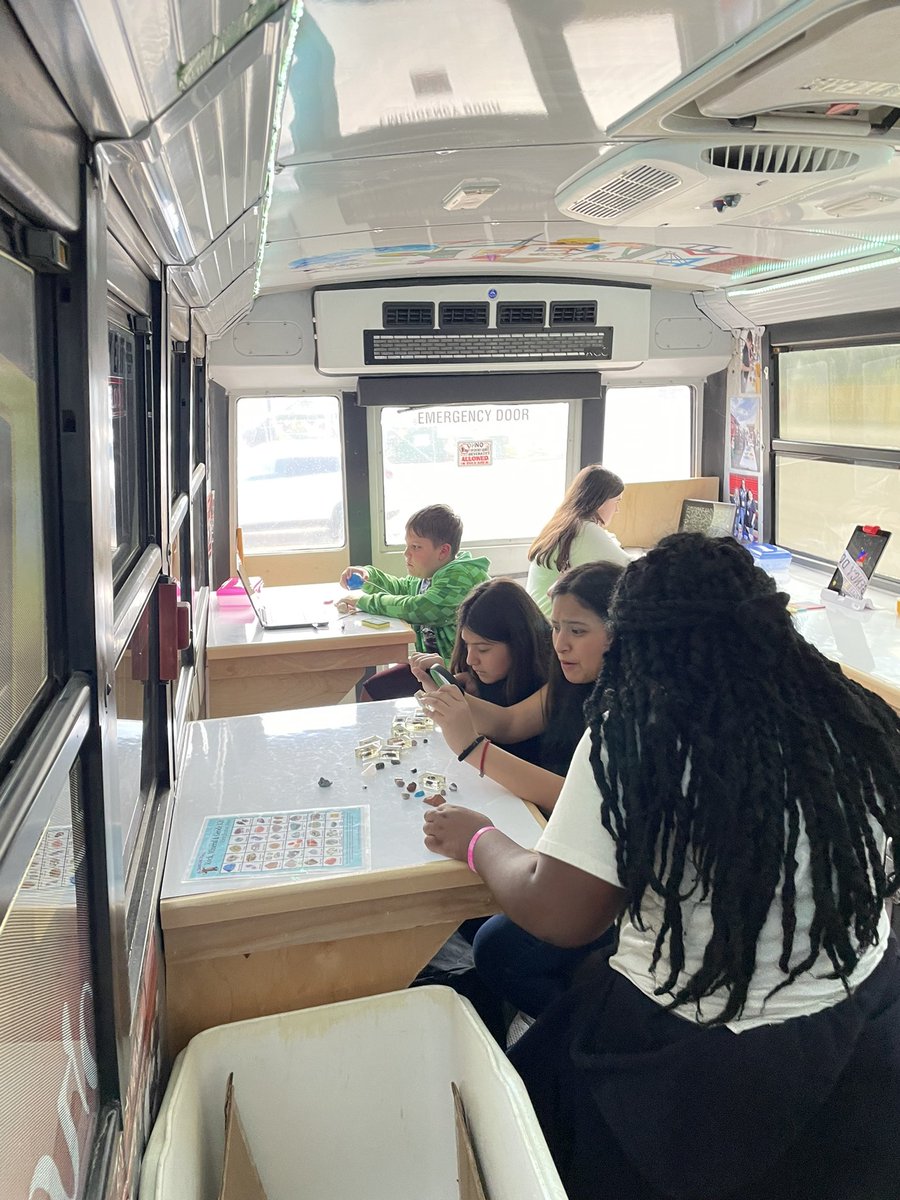 TheSTEAMExpress's tweet photo. Thank you Albany’s Hornet Academy for inviting the 🚂#STEAMExpress🚂to be a part of your summer program today! #STEAM @LPPS_EdTech @tech_parish @Livingston_PPS @JolieG1 @almshornets @AlbanyUpper @AlbanyLowerElem @Albany_High @A_Robinson_MEd @JoeMurphylpsb https://t.co/ZcrCsRvIIT