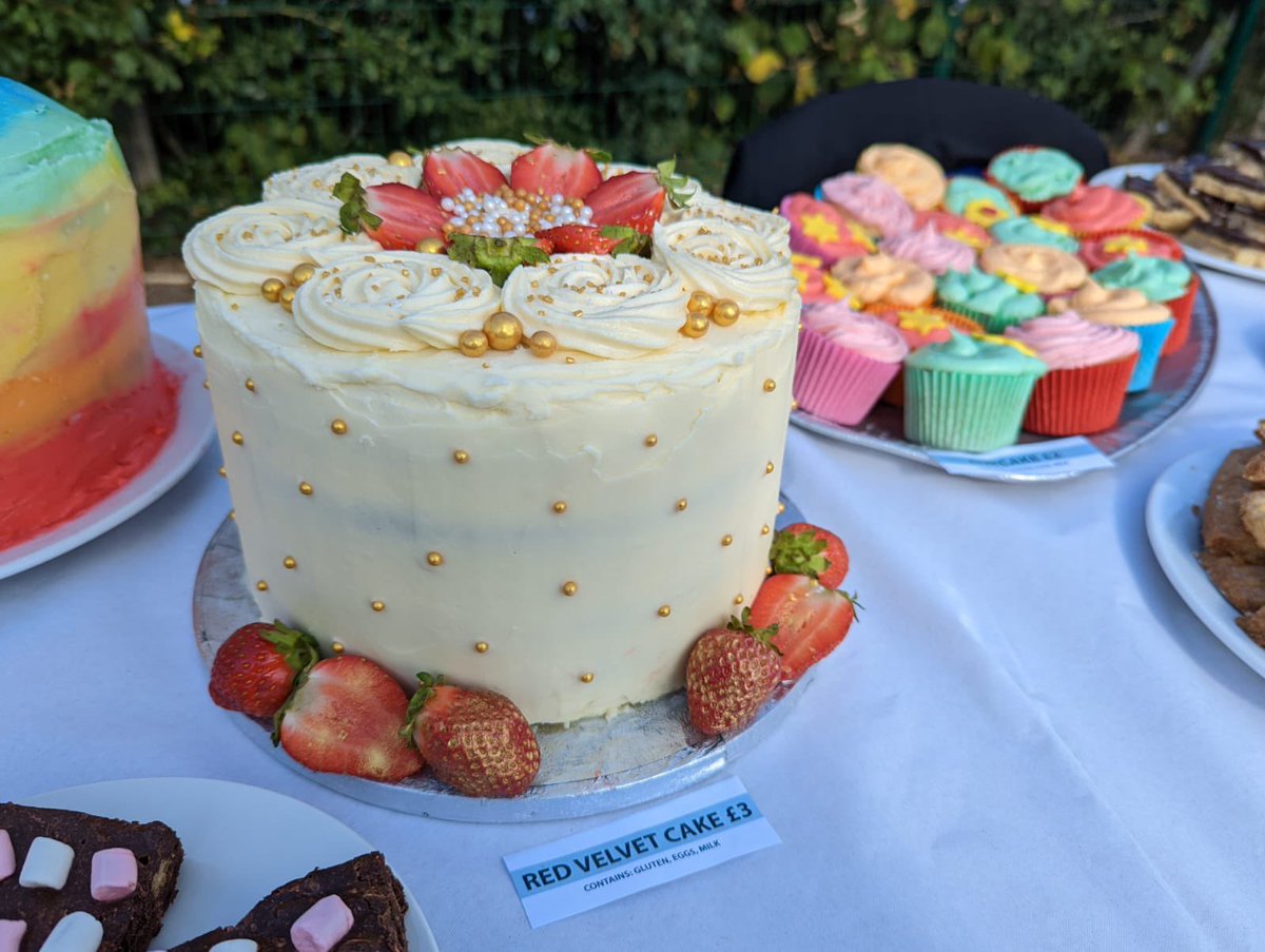 At last weeks Summer Spectacular our ‘bake off’ winners created some incredibly delicious sweet treats for us… they were so good! Thank you everyone. And thank you to Mrs Miller for everything 😋😍