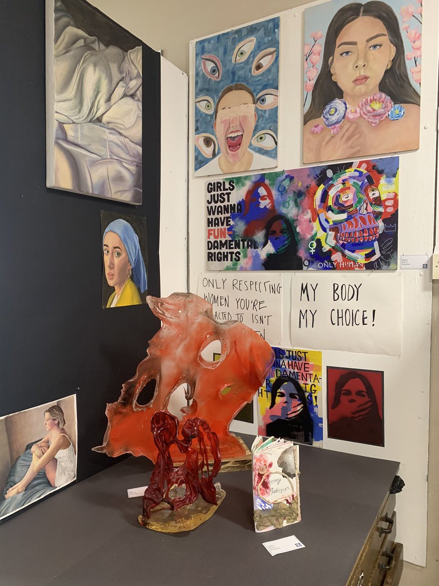 The art gallery is looking absolutely amazing. Well done everyone 🌟🌟🌟