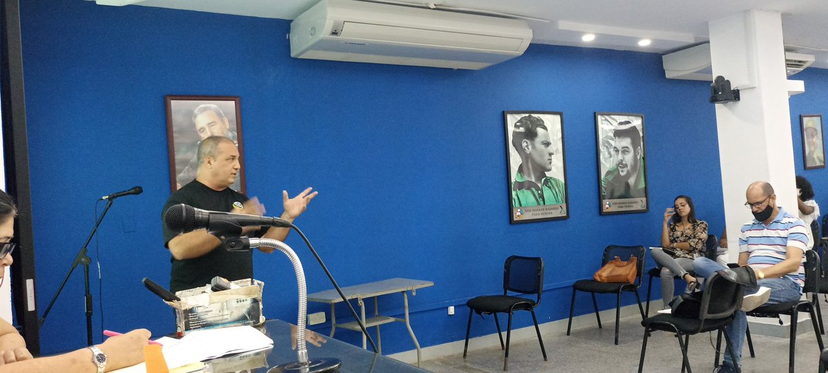 En estos momentos se presenta la estrategia de sostenibilidad del sistema de información ambiental a través de la plataforma <a href="/infoGEOcuba/">infoGEOcuba</a>