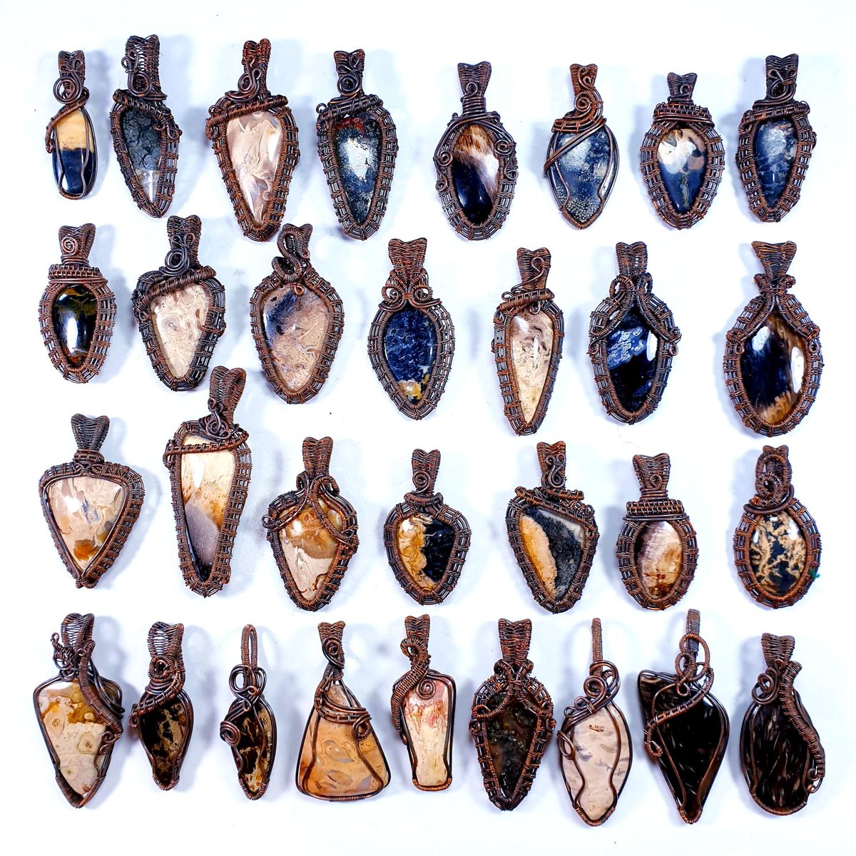 Available for sale if interested send a message thank you #necklaces #necklace #jewelry #jewelrylover