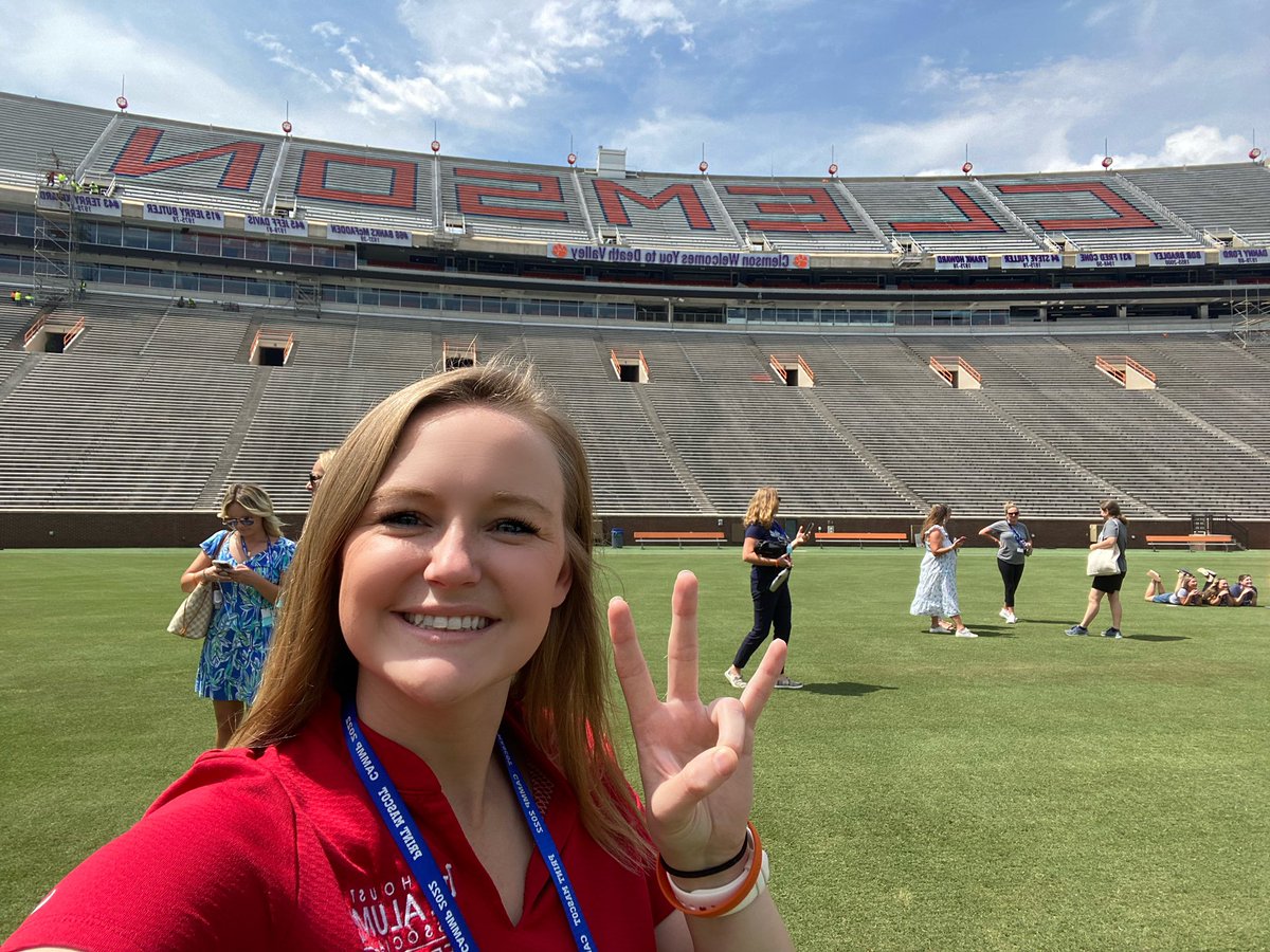 kirstynkile's tweet photo. Always representing! #CAMMP22 #GoCoogs https://t.co/ReWFWL33Fy
