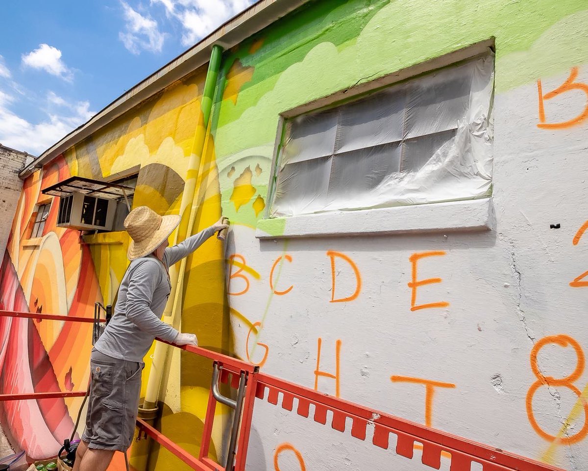 outerspaceproj's tweet photo. DAY 3 of OSP. Another round of some walls in progress!
-
Artists: @rickywatts @jeks_nc @WoesMartin @persue1
-
📷s by: @dvphotovideo
-
#outerspaceproject #streetart #doodlegrid #atlanta #mural #spraypaintart #weloveatl #urbanart #atlantaartscene #atlantamurals https://t.co/kboY9aUr47