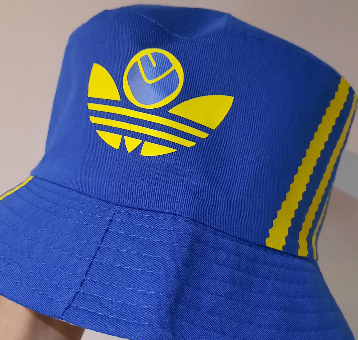 𝓑𝓾𝓬𝓴𝓮𝓽𝓗𝓪𝓽𝓒𝓾𝓼𝓽𝓸𝓶 tweet media