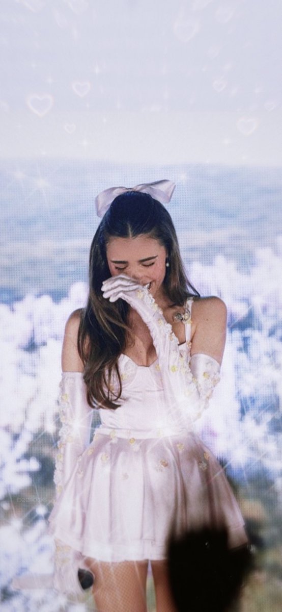 beerlocks's tweet photo. madison beer life support tour lockscreen 🤍
rt / fav if u save to support me! <3

leave a follow &amp; turn notifs on 🧸

@madisonbeer https://t.co/q1WVqdJEi7