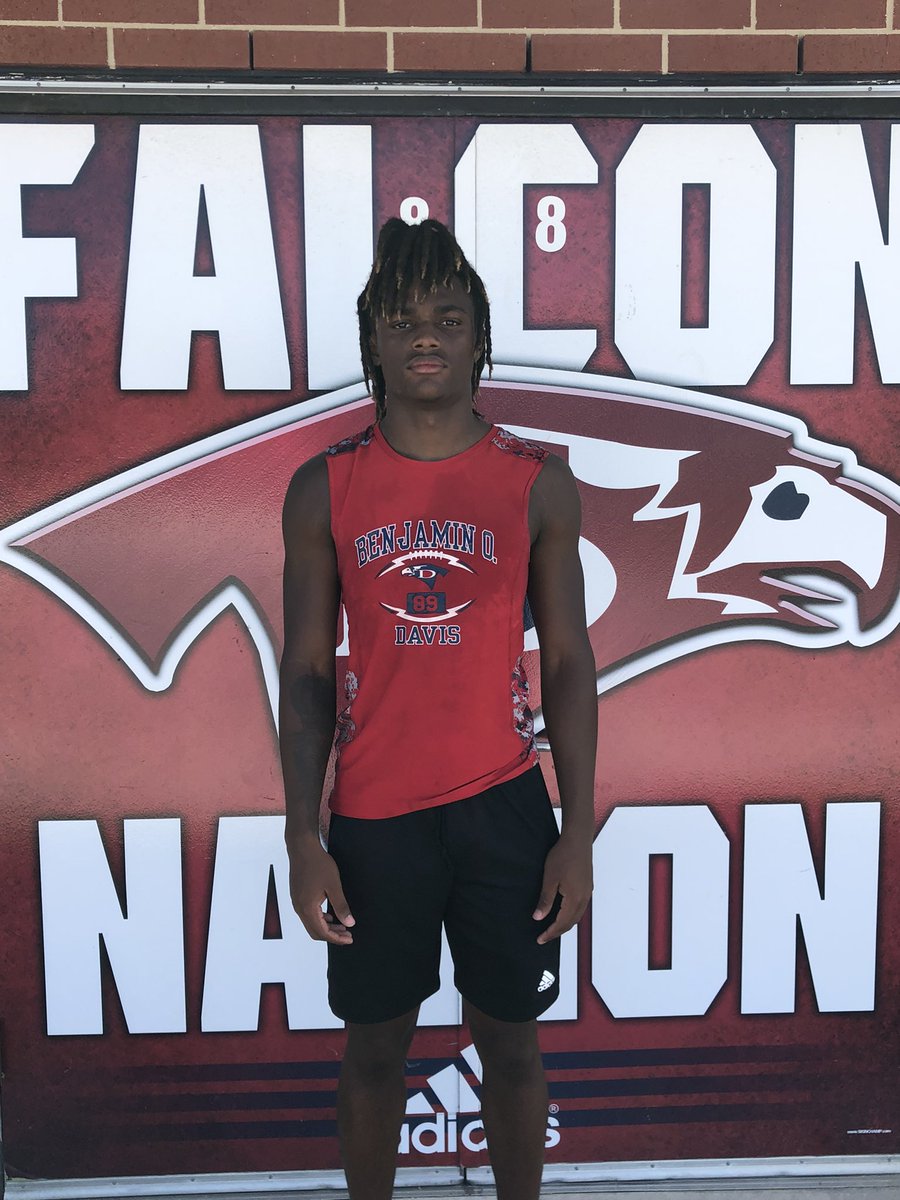 Davis Falcon Football Team would like to announce our 2nd Team Captain of the 2022 Team. #18 Stephen Howard / Senior DB (Safety &amp; Corner). A 3 year starter that has been a great leader for the program. #Flyboyz22