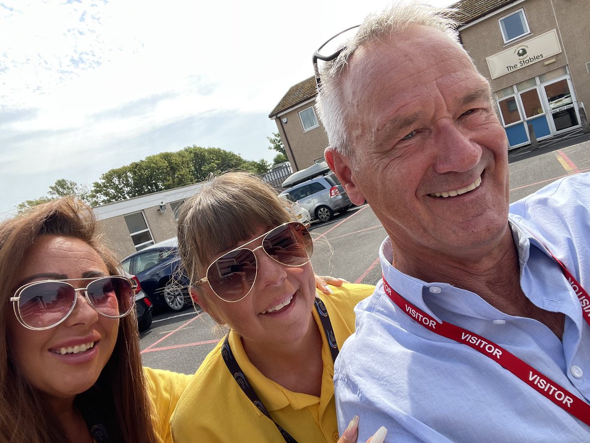 It was also great to catch up with two of the long standing welfare staff @PCABlackpool during my visit- Steph (also a parent) and Louise (former pupil at PCA) #pcaamazingstaff