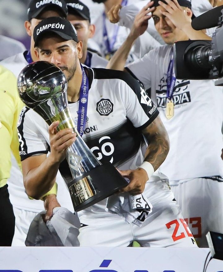 Rotela_Denis's tweet photo. Que tristeza me da por Pollo, Alan y Pika. Se equivocaron enormemente y miren como les paga la vida, en clubes de mierda, sin cobrar y no ganando nada. La vida siempre es justa, ubica todo a su tiempo

No ganando nada
No ganando nada 
No ganando nada
No ganando nada https://t.co/CMwUOSTJ7f