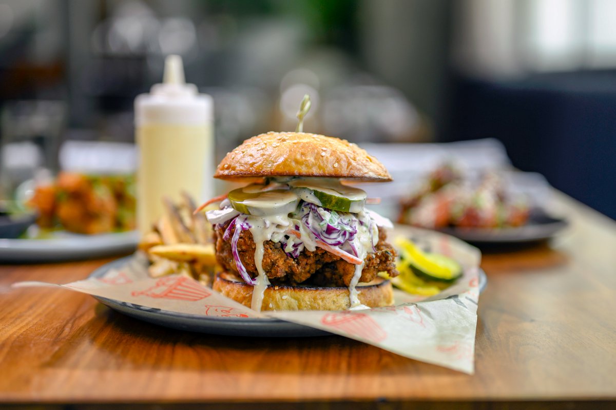 Elon University tweet media