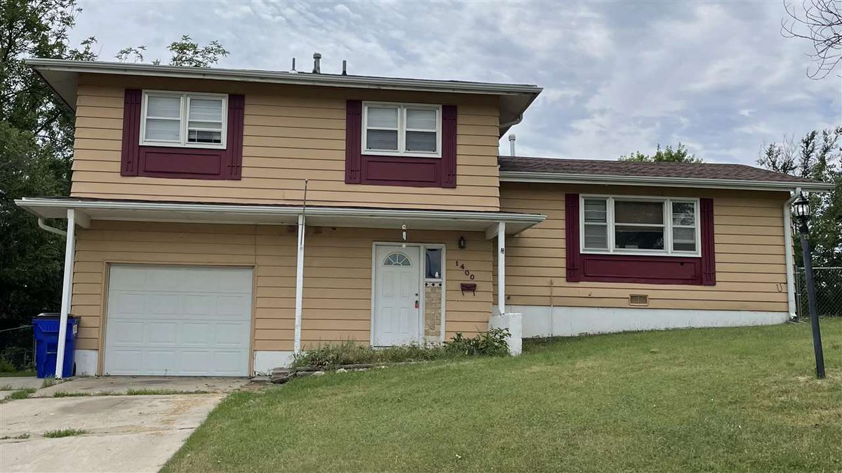 ButlerNate's tweet image. Do you know someone looking for a great #property in #JunctionCity?   #realestate tour.corelistingmachine.com/home/EHCBQX