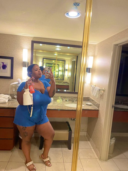 Time to pop shit, I was humble too long  #moneyman https://t.co/DsrFYEAoaw<a href="/tag/moneyman"class="tags">#moneyman</a>