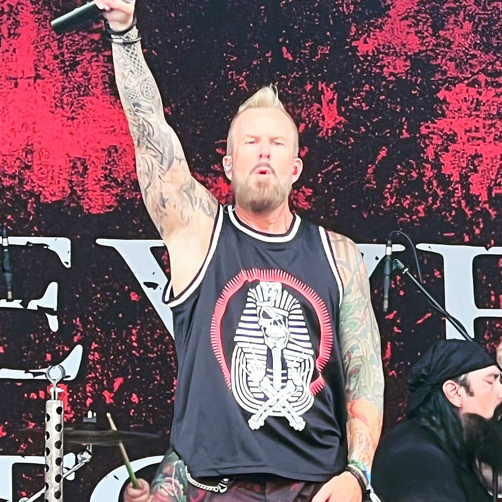 Any <a href="/FaithNoMore/">Faith No More</a> fans out there!!?? Clearly one our favorite bands. Check out our spin on “Surprise! You’re dead! “ <a href="/farewell2fear/">Farewell to Fear</a> open.spotify.com/track/55WnjjDk… #faithnomore #newmusic2022 #metalmusic #polarity #farewelltofear #sxmliquidmetal #josemangin <a href="/GoldenRobotRcds/">Golden Robot Records</a>