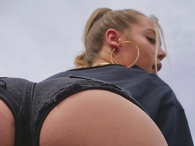 Life is always a little more fun when you&rsquo;re a little more slutty 🍑🫦❤️&zwj;🔥  &bull; https://t.co/mOsHU4mkRf &bull;<a href="/tag/newprofilepic"class="tags"><span>#newprofilepic</span></a>