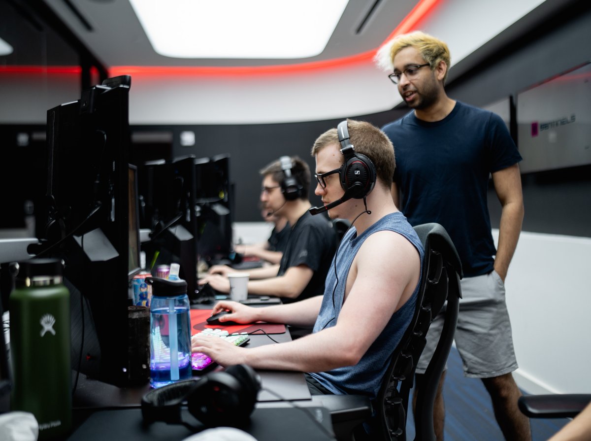 Ericka🌱 on Twitter: "I CANT FUCKING WAIT TO SEE THESE GUYS SMASH IT IN LCQ"