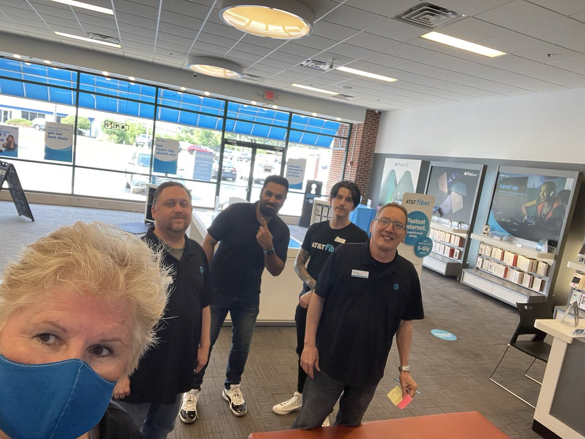 Michele (@theprinciple77) on Twitter photo Had a great visit at Mobile Tel Downers Grove today! Thank you <a href="/AhsanGhostOps/">Coach Ahsan</a> for joining me! Come by 2321 E Ogden Ave to check to see if you can get #FiberOnUs for 2 months FREE! #WeareGLM
@mobiletel <a href="/PaulaVofGLM/">Paula</a> <a href="/BrianWest_GLM/">Brian West - GLM VPGM</a> GreaterLakesMkt #WeareGLM
#LifeatATT
#MakingWaves Had a great visit at Mobile Tel Downers Grove today! Thank you <a href="/AhsanGhostOps/">Coach Ahsan</a> for joining me! Come by 2321 E Ogden Ave to check to see if you can get #FiberOnUs for 2 months FREE! #WeareGLM
@mobiletel <a href="/PaulaVofGLM/">Paula</a> <a href="/BrianWest_GLM/">Brian West - GLM VPGM</a> GreaterLakesMkt #WeareGLM
#LifeatATT
#MakingWaves