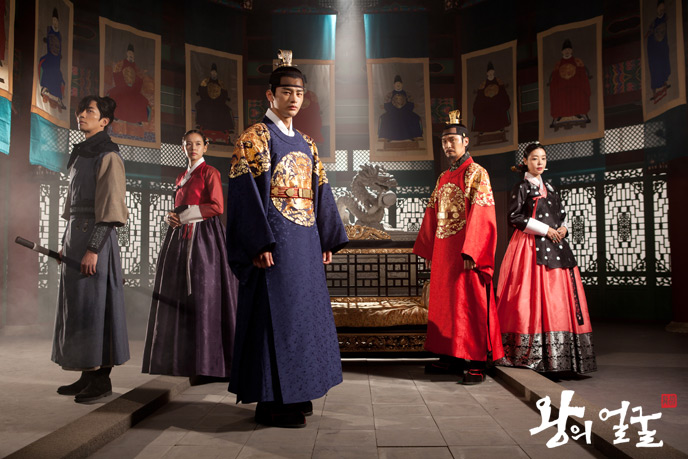 goshoppingbees's tweet photo. The King’s Face (2014) : #KoreanDrama #TVSeries: https://t.co/vm30laX0W4   #kdrama  
#Koreandramas #Review #entertainment #saguek #historicalfiction #costumeandperioddrama #historicalperioddrama #Asianentertainment 
@Medium @Viki https://t.co/Lwgy2pgQpU