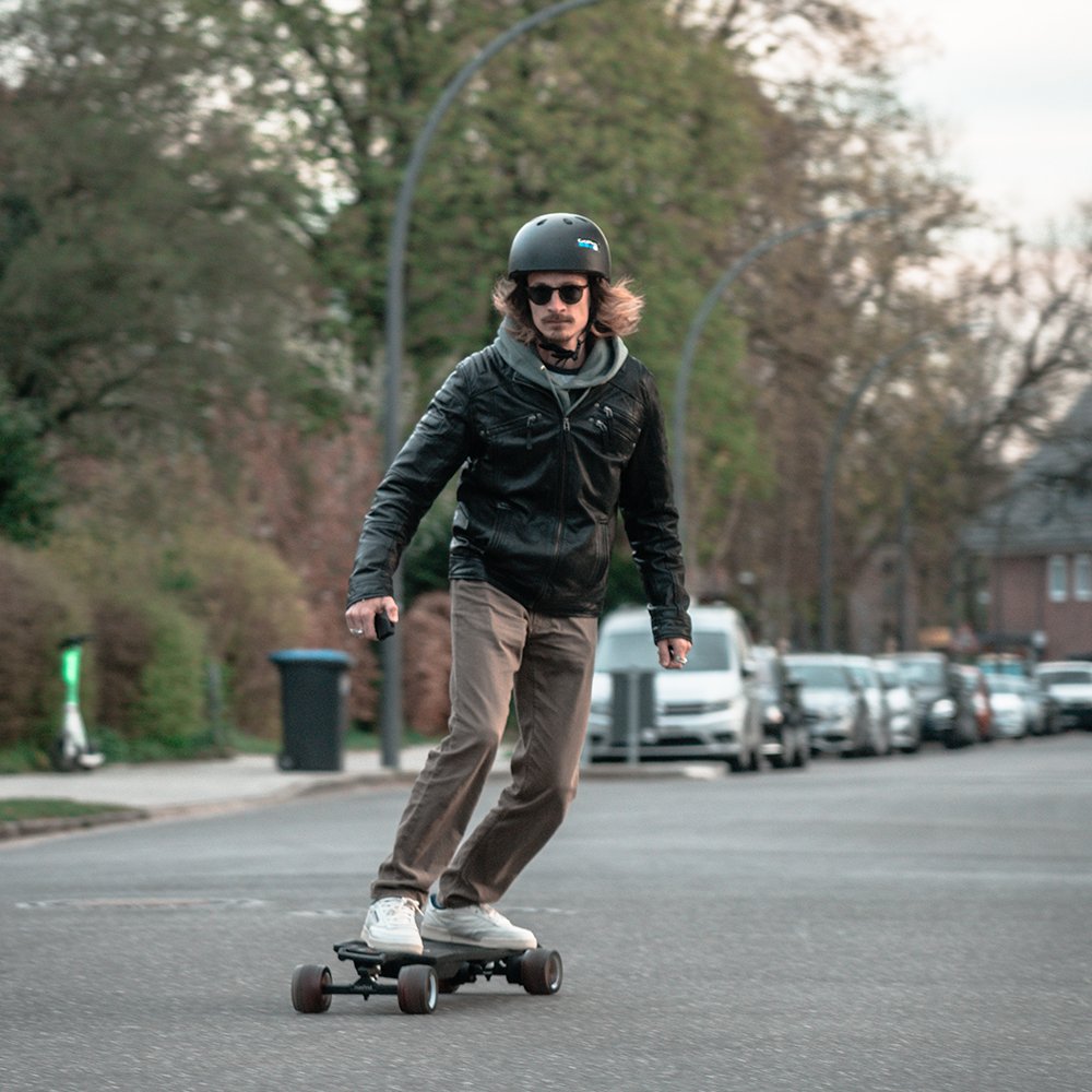 Maxfindboards's tweet photo. One of my passion!
#maxfind #ffbelt #eboard #esk8 #electricskateboard #commuting #Transportation https://t.co/z89xe2KocE