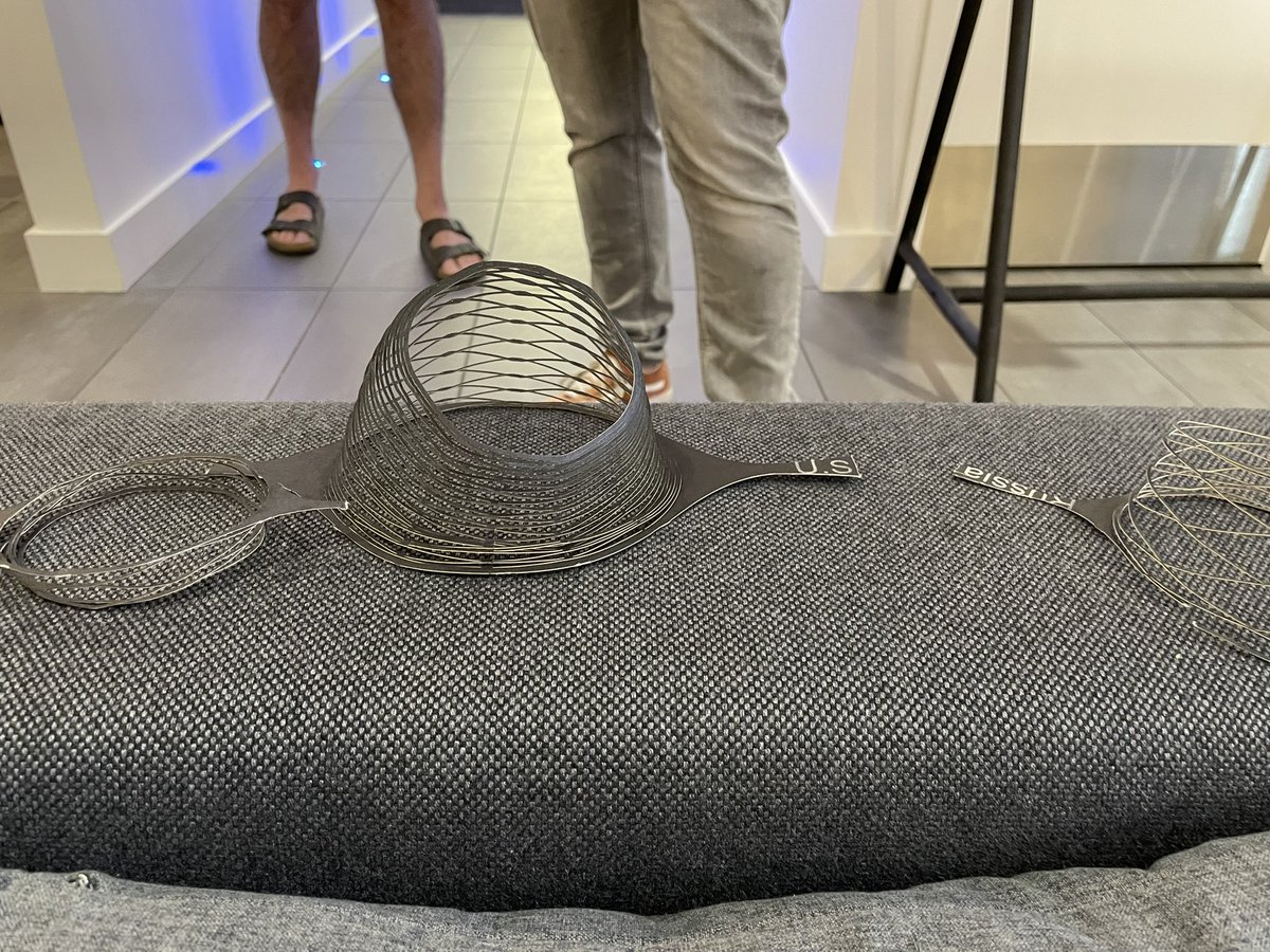 tamaramunzner's tweet photo. First in person Vancouver datavis meetup in eons, lovely to see 3D humans again. 
Super cool data physicalization from Foroozan Danesh of SFU, with kirigami inspired approach. Paper on this just accepted to #ieeevis! https://t.co/JtsjEoMz6i