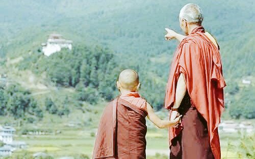 mahaneth's tweet photo. “මා ඛො ත්‍වං, තාත දීඝාවු, දීඝං පස‍්ස, මා රස‍්සං.

 “පුත, දීඝාවු, ඔබ ඉක්මන් නො වෙව. දුර බලව, ලඟ නො බලව෴  

• මහාවග්ගපාළි | කොසම්බක්ඛන්ධකං. https://t.co/nQf1Y6rsRv