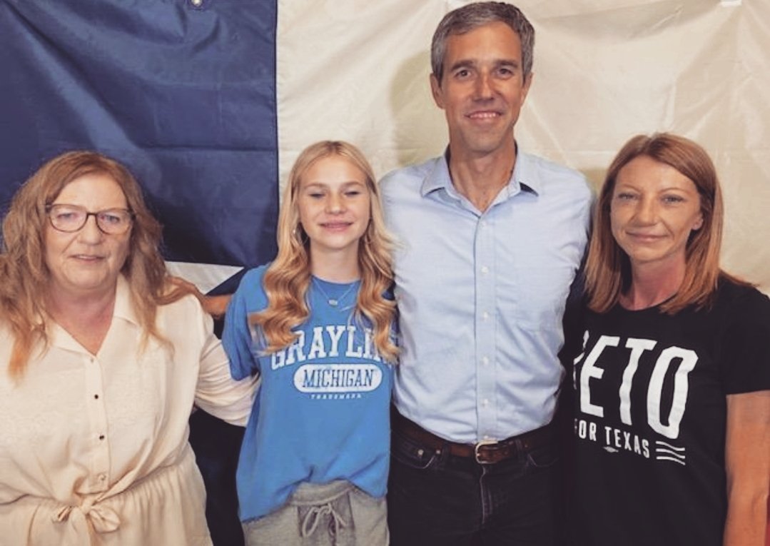 Moms for Beto tweet media