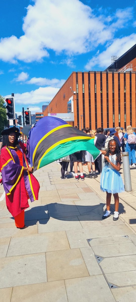 #Tanzania My flag I had to do it #uomgraduation