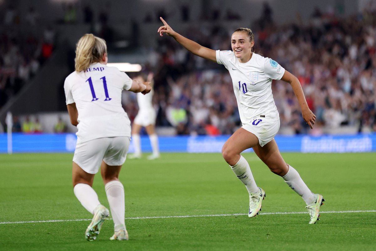 EnglandFootball's tweet photo. We’re sure @LancashireFA are proud of @StanwayGeorgia for THAT winning goal 🤩

🔜 #WEURO2022 SEMI FINAL 🙌 

#TakeYourChance https://t.co/36Au37iQAM