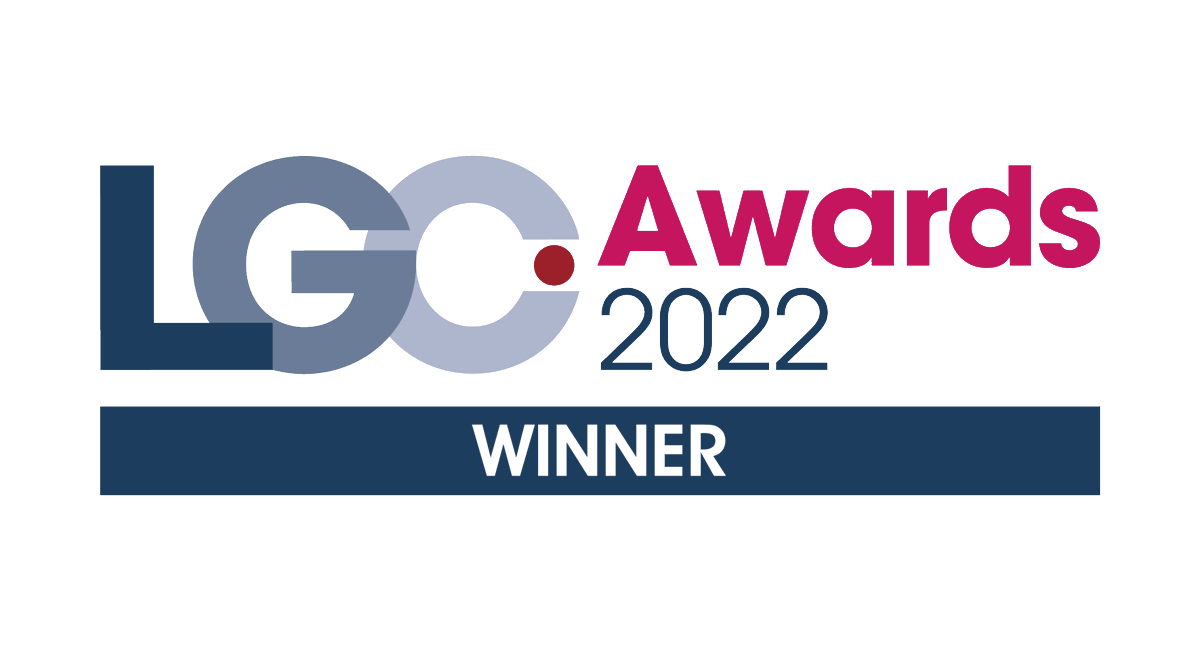 Congratulations to Ceren Clulow from <a href="/NottsCC/">Nottinghamshire County Council</a> for winning the Outstanding Individual Contribution award. Well done!!! #LGCAwards #LGA #Localgovernment #localgov